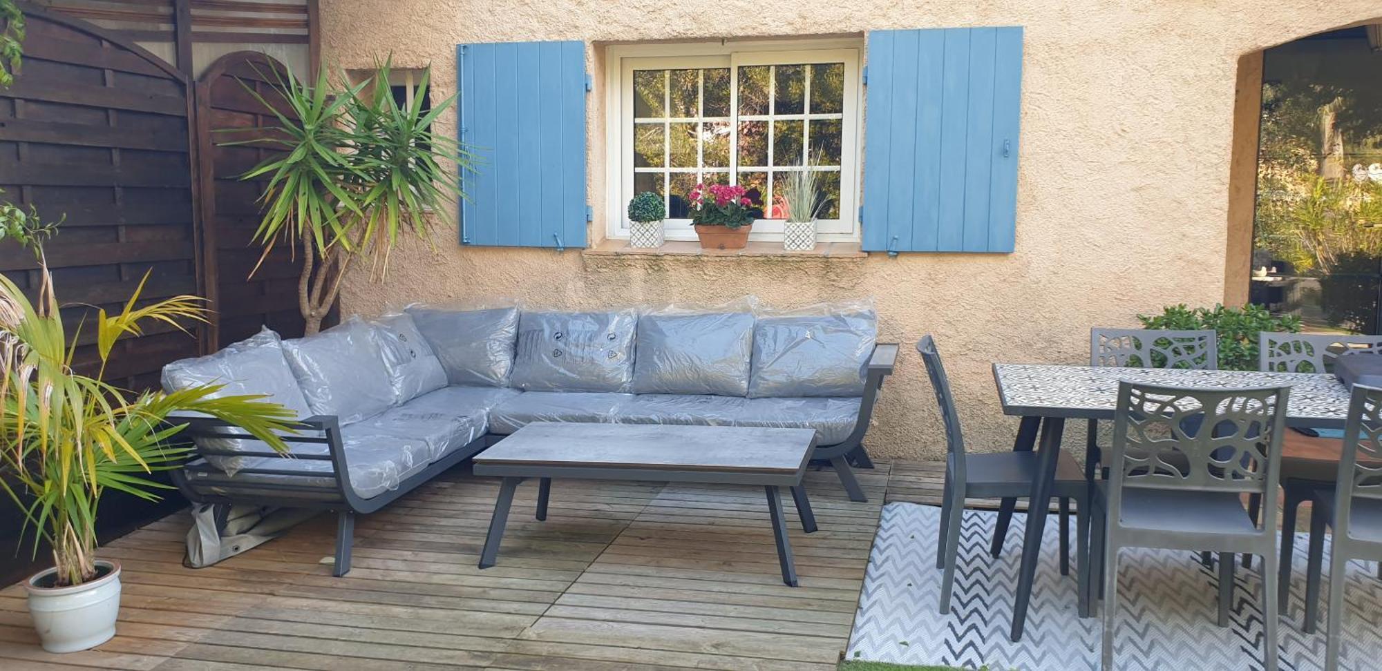 Maison Provencale กาวาแลร์-ซูร์-แมร์ ภายนอก รูปภาพ
